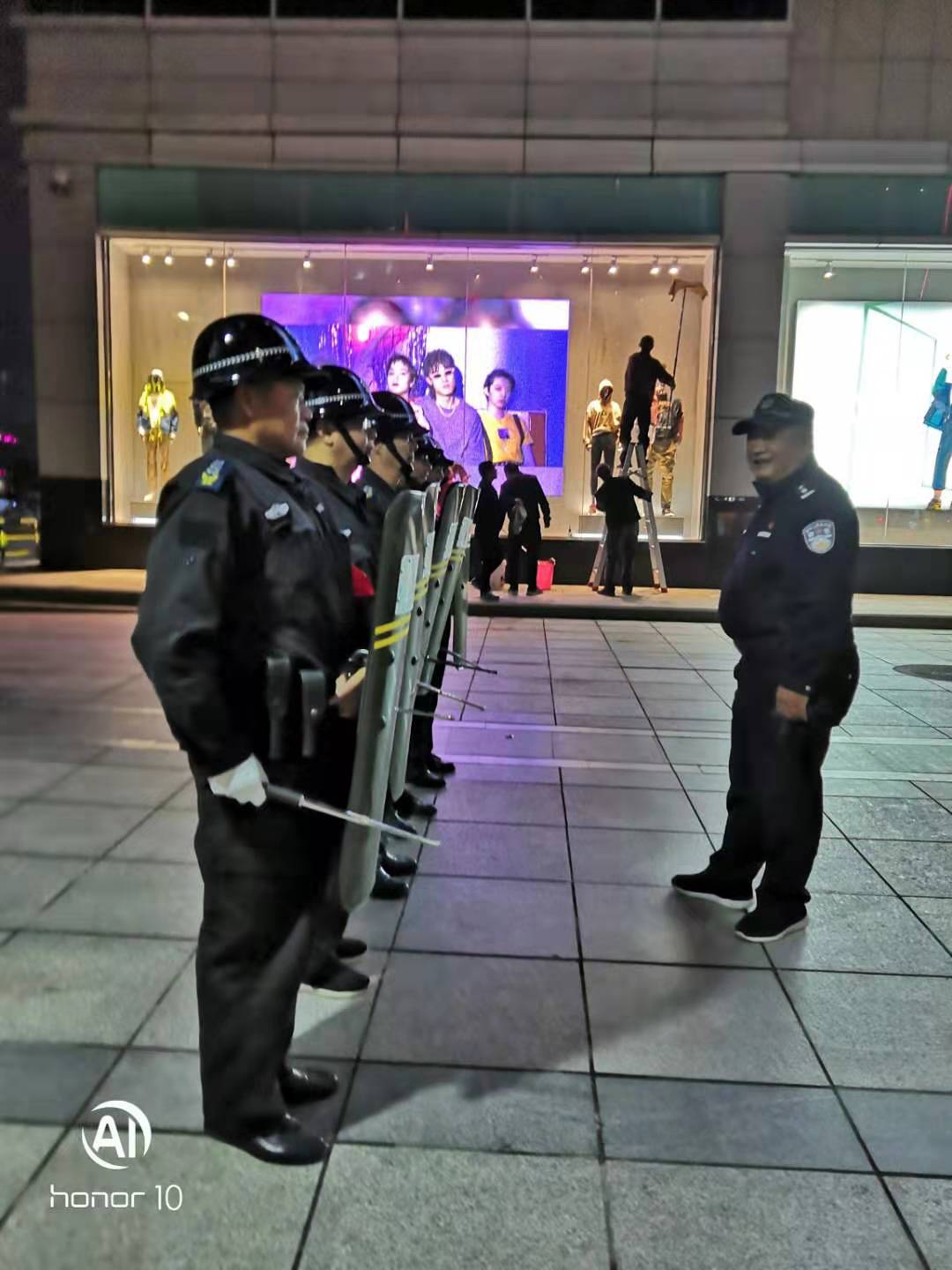 大家知道保安員是什么嗎？下面跟著襄陽(yáng)戎安的介紹一起了解下吧！